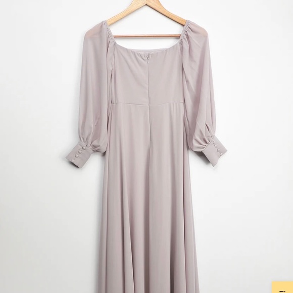 Beautiful off the shoulder sleeved dress - Picture 4 of 4